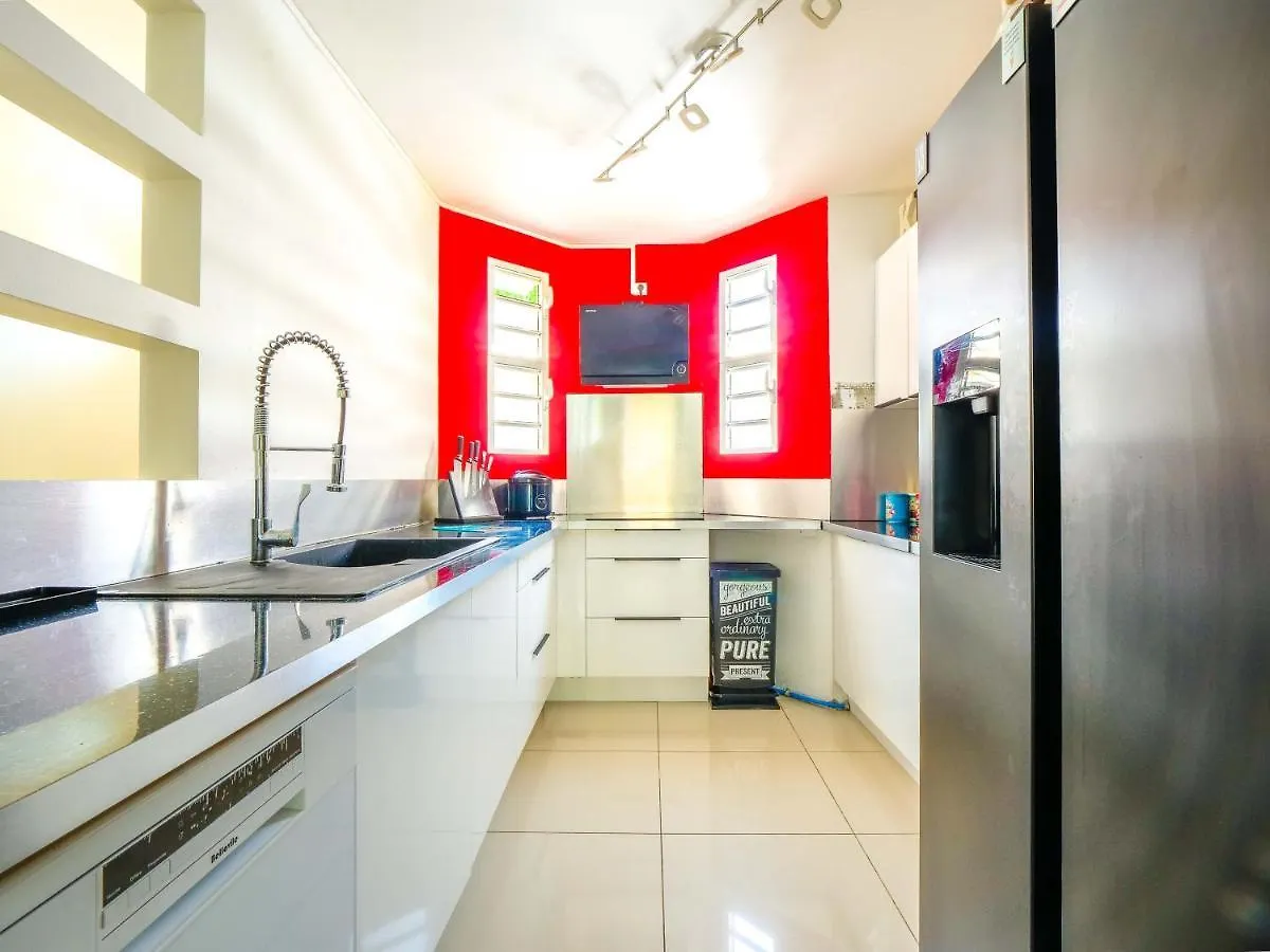 Triplex Yasuke: Vivez L'Experience Pop Art Et Geek En Plein Coeur De Petit-Bourg Villa